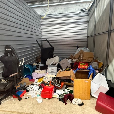 10 x 13 storage unit in NE Palm Bay, FL
