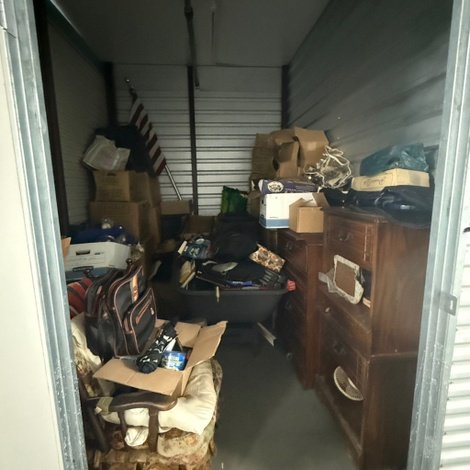 7 x 10 storage unit in Melbourne, FL