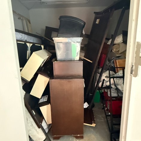 8 x 9 storage unit in Titusville, FL
