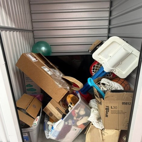 5 x 5 storage unit in West West Palm Beach, FL