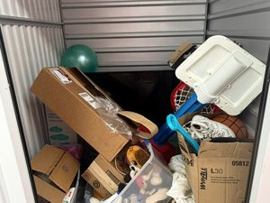 5 x 5 storage unit in West West Palm Beach, FL