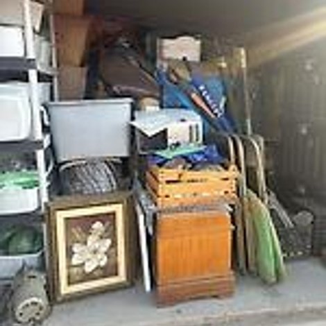 10 x 10 storage unit in Dallas, TX