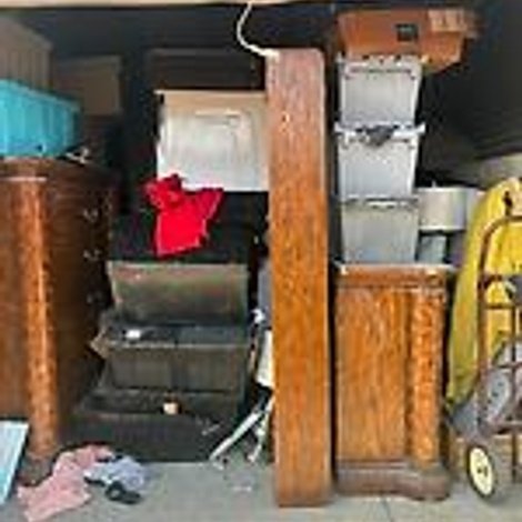 10 x 10 storage unit in Dallas, TX