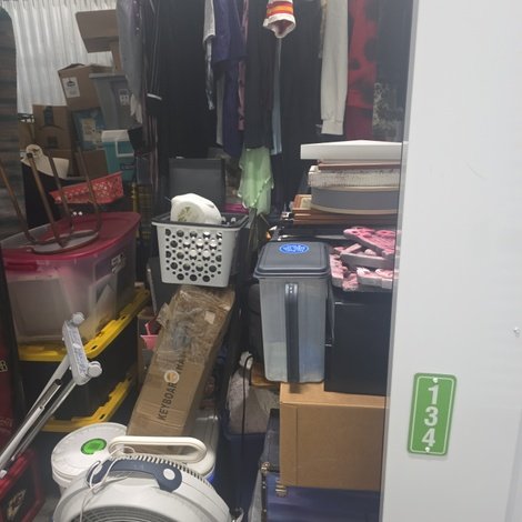 10 x 10 storage unit in Marshall, MO