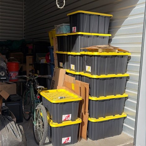 10 x 25 storage unit in Thornton, CO