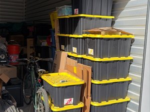 10 x 25 storage unit in Thornton, CO