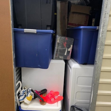 5 x 10 storage unit in Duncanville, TX