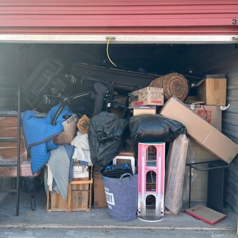 10 x 25 storage unit in Grand Prairie, TX