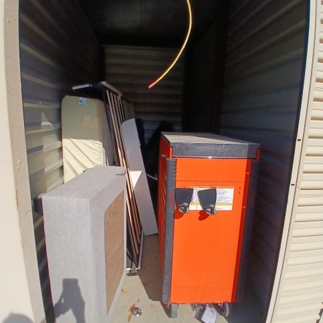 10 x 10 storage unit in Grand Prairie, TX