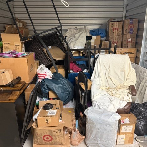 10 x 10 storage unit in Newnan, GA