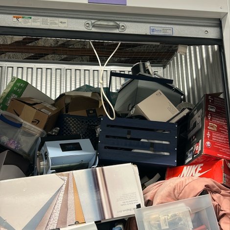 5 x 5 storage unit in Gainesville, FL