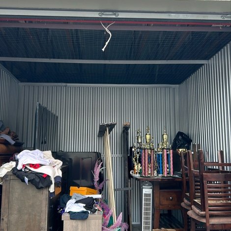 10 x 10 storage unit in Gainesville, FL