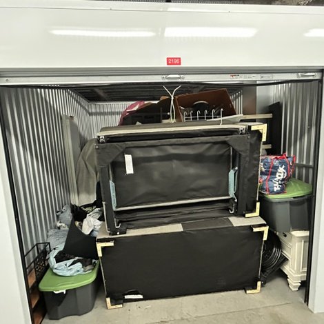 10 x 10 storage unit in North St Petersburg, FL