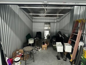 10 x 15 storage unit in North St Petersburg, FL