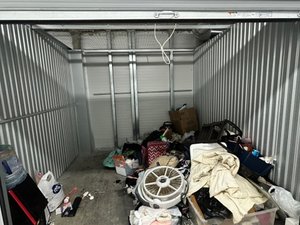 10 x 10 storage unit in North St Petersburg, FL