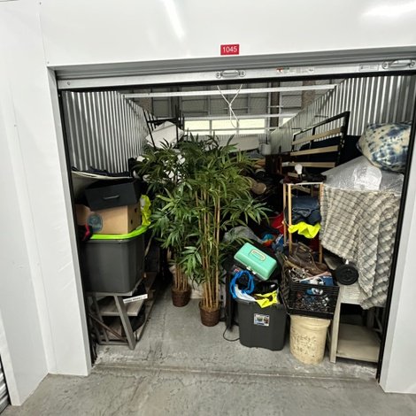 10 x 20 storage unit in North St Petersburg, FL