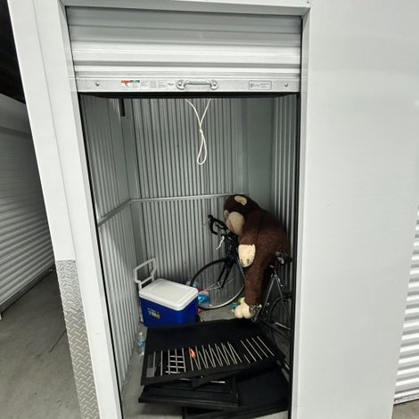5 x 5 storage unit in North St Petersburg, FL