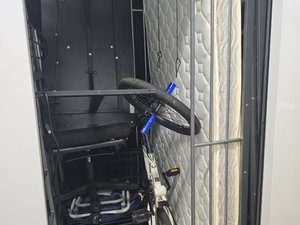 5 x 5 storage unit in Jacksonville, FL