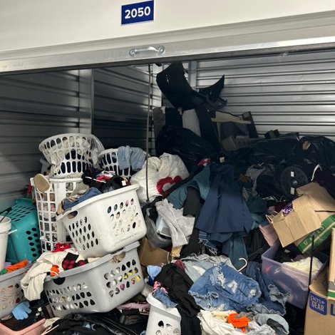 10 x 15 storage unit in Ocala, FL