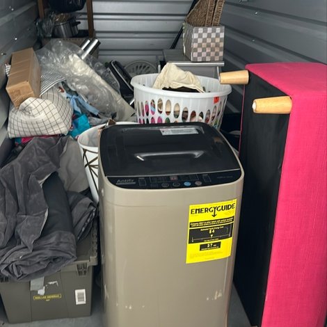 5 x 10 storage unit in Sanford, FL