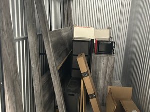 5 x 10 storage unit in Tallahassee, FL