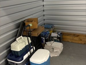 10 x 7 storage unit in Fort Myers, FL