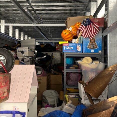 10 x 30 storage unit in Fort Myers, FL