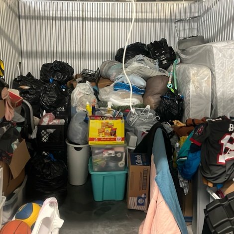 10 x 15 storage unit in Orlando, FL