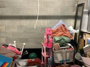 10 x 10 storage unit in Orlando, FL