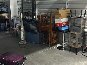 10 x 30 storage unit in Jacksonville, FL