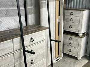 10 x 5 storage unit in Jacksonville, FL