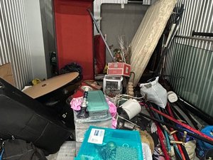 10 x 15 storage unit in Tampa, FL