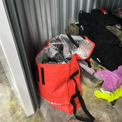 4 x 5 storage unit in Tampa, FL