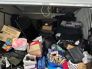 10 x 10 storage unit in Tampa, FL