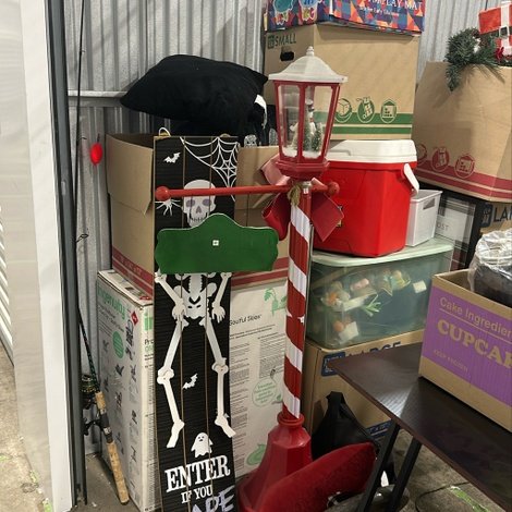 10 x 10 storage unit in Victoria, TX