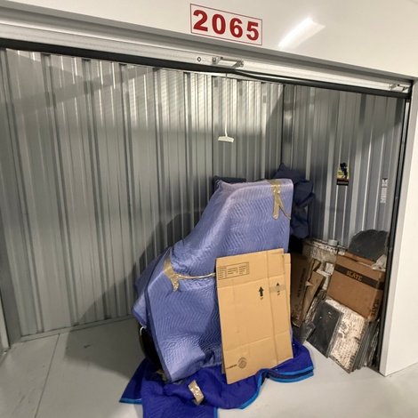 5 x 10 storage unit in Strongsville, OH