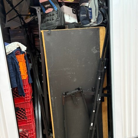 5 x 10 storage unit in Unknown, TX