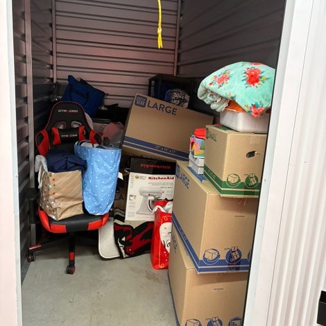 5 x 10 storage unit in Unknown, TX