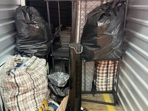 5 x 10 unit in Detroit