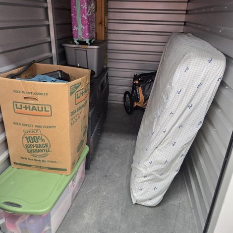 5 x 10 storage unit in Clearfield, UT