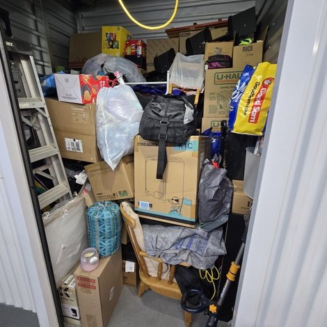 8 x 10 storage unit in Clearfield, UT