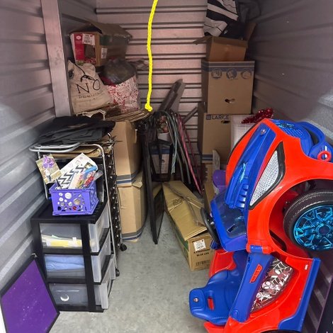 5 x 10 storage unit in Unknown, TX