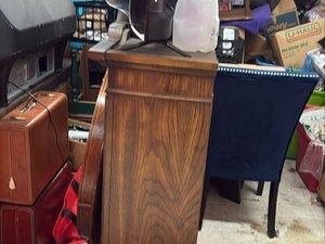 10 x 15 storage unit in Westland, MI