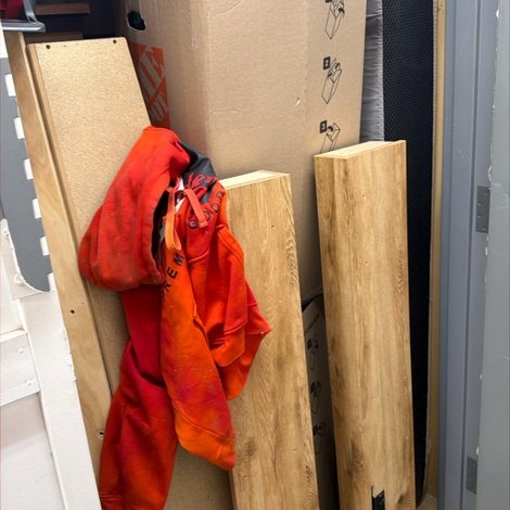 4 x 6 storage unit in Inkster, MI