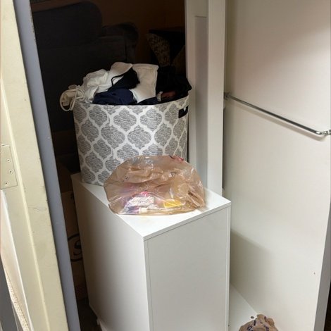 8 x 16 storage unit in Inkster, MI