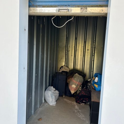 5 x 10 storage unit in Brewer, ME