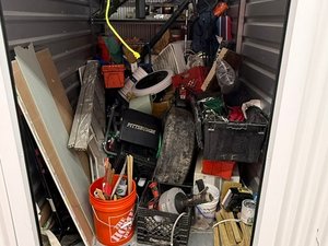 5 x 10 storage unit in Parma, OH