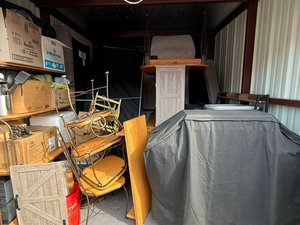 10 x 15 storage unit in Parma, OH