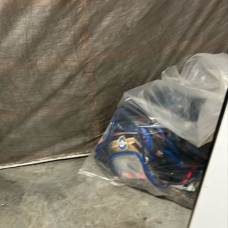 5 x 5 storage unit in Jennings, MO