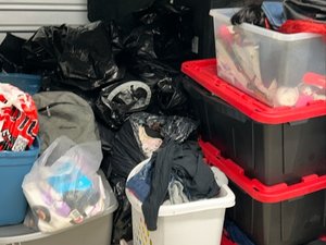 10 x 7 storage unit in Jennings, MO